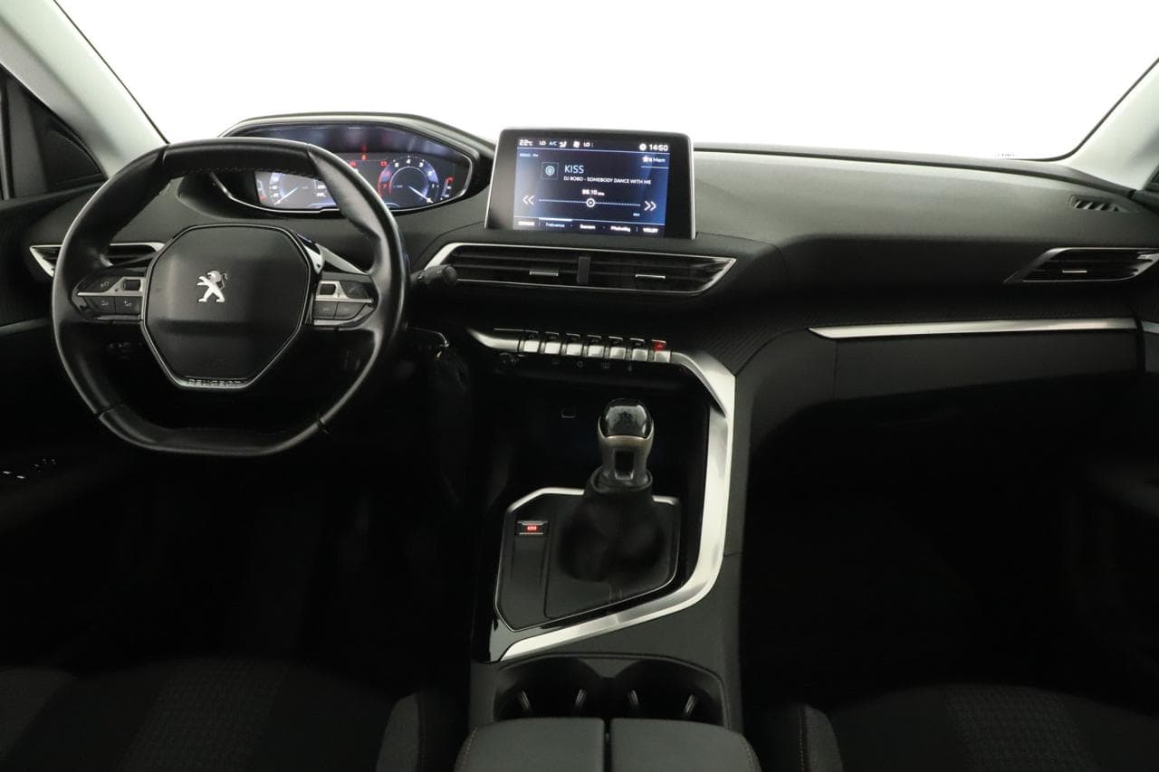 2019 Peugeot 3008 - 9