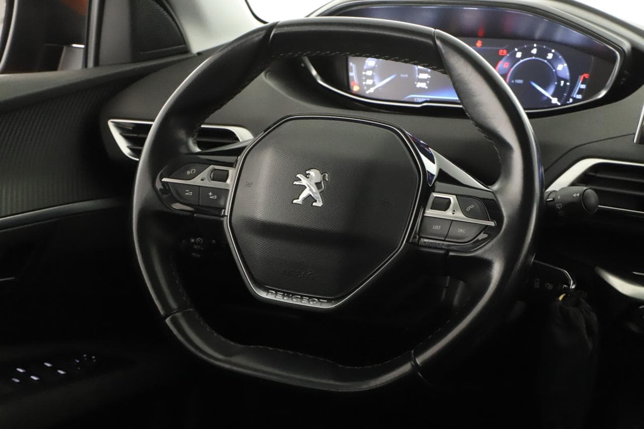 2019 Peugeot 3008 - 14