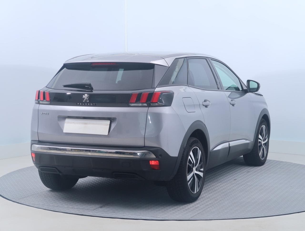 2018 Peugeot 3008 - 10