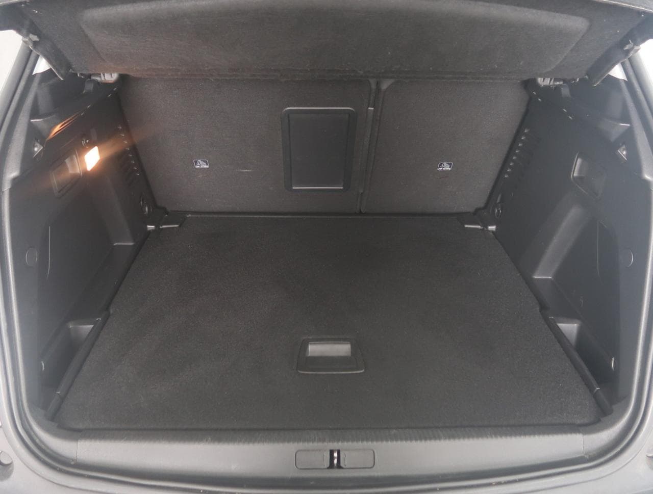 2018 Peugeot 3008 - 44
