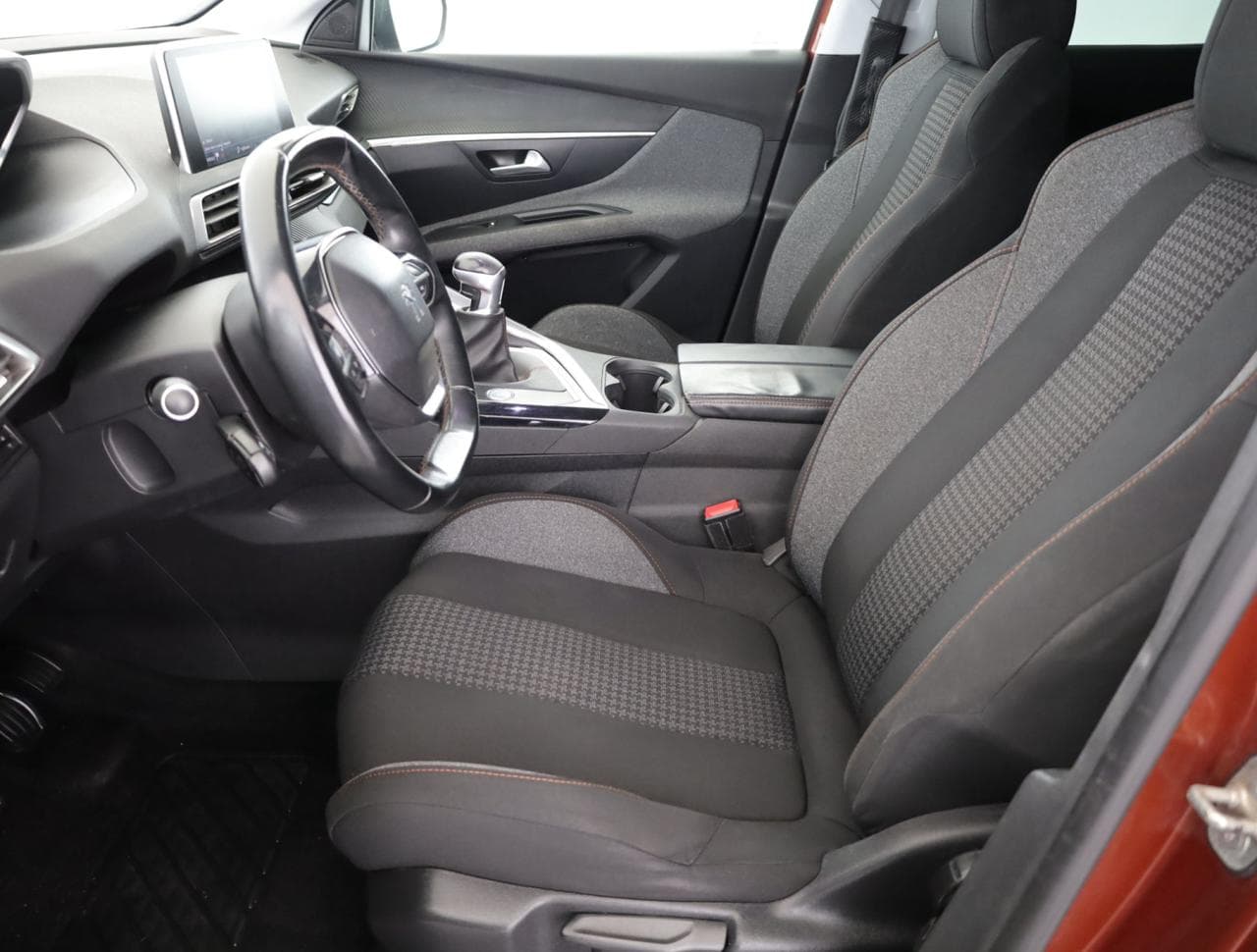 2017 Peugeot 3008 - 25