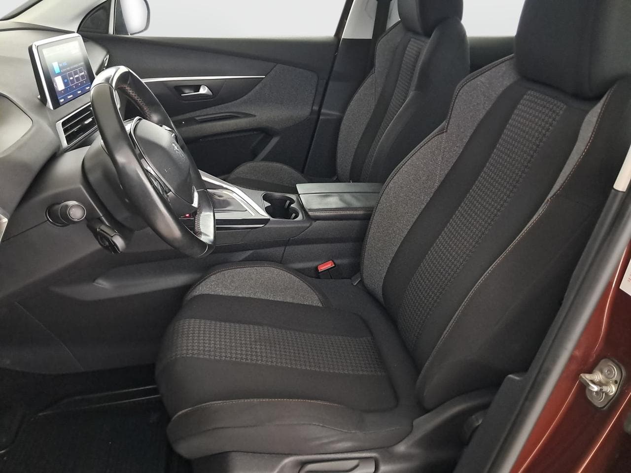 2017 Peugeot 3008 - 26