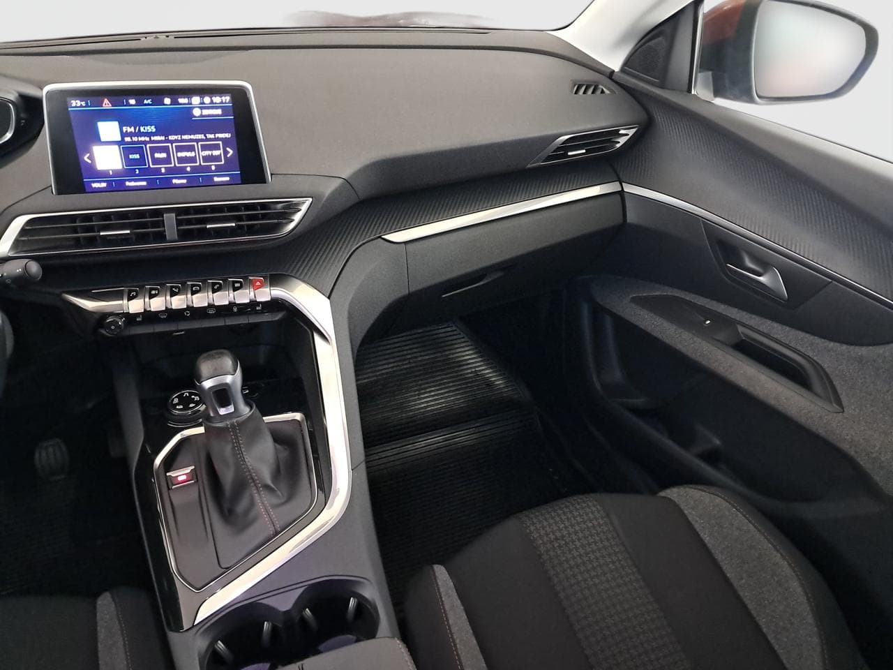 2017 Peugeot 3008 - 17