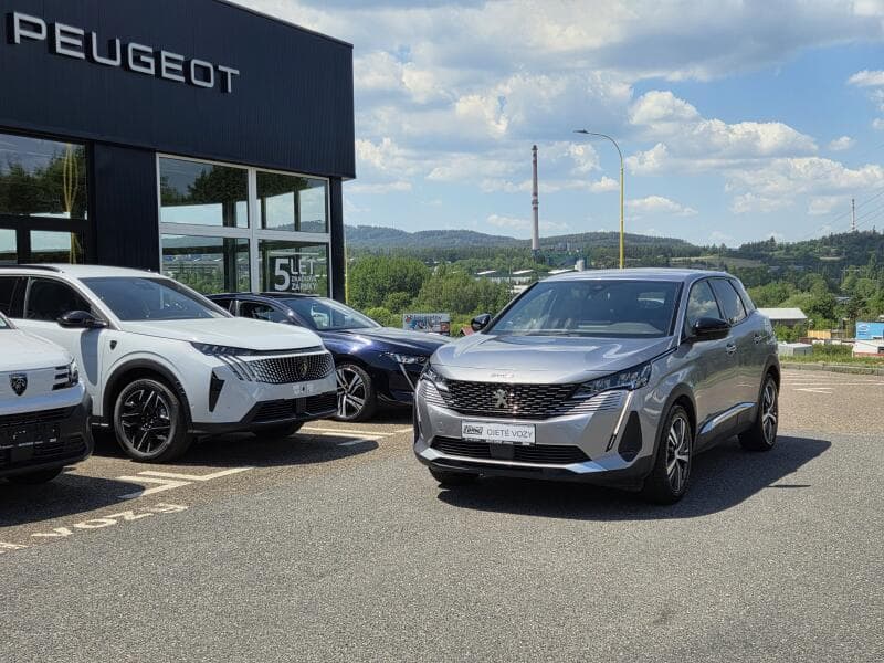 2023 Peugeot 3008