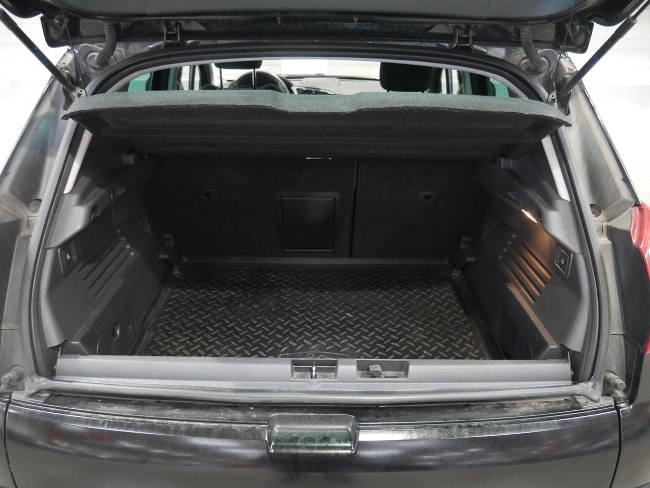 2014 Peugeot 3008 - 17