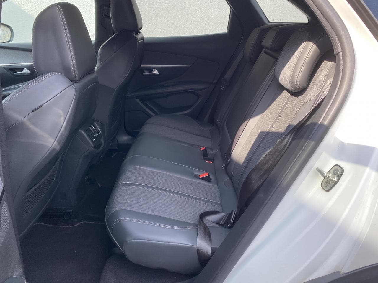 2019 Peugeot 3008 - 10