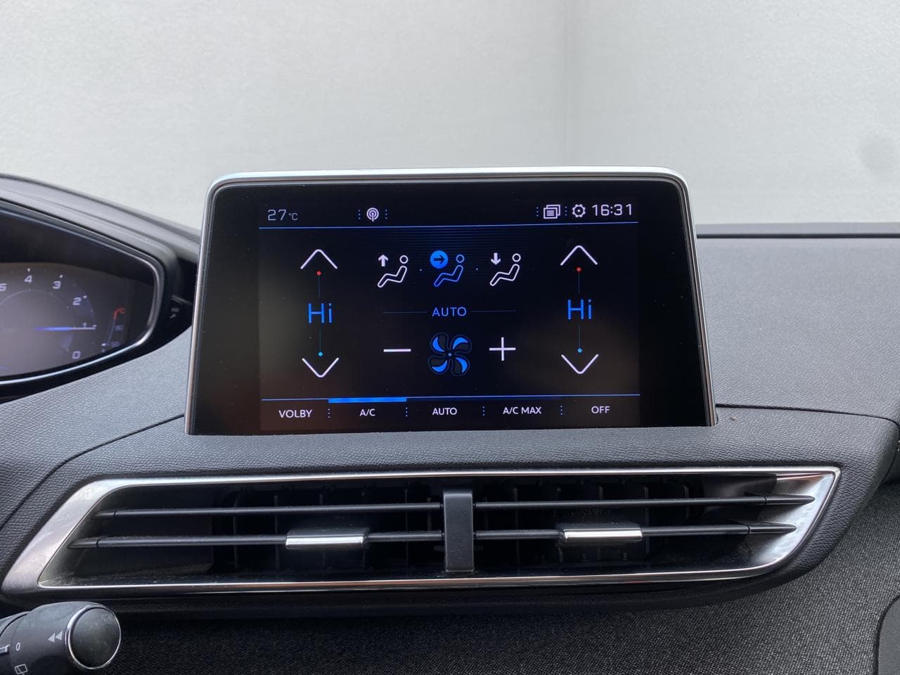 2019 Peugeot 3008 - 16