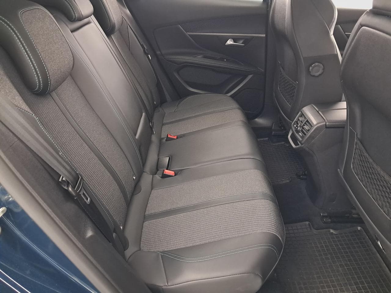 2022 Peugeot 3008 - 13