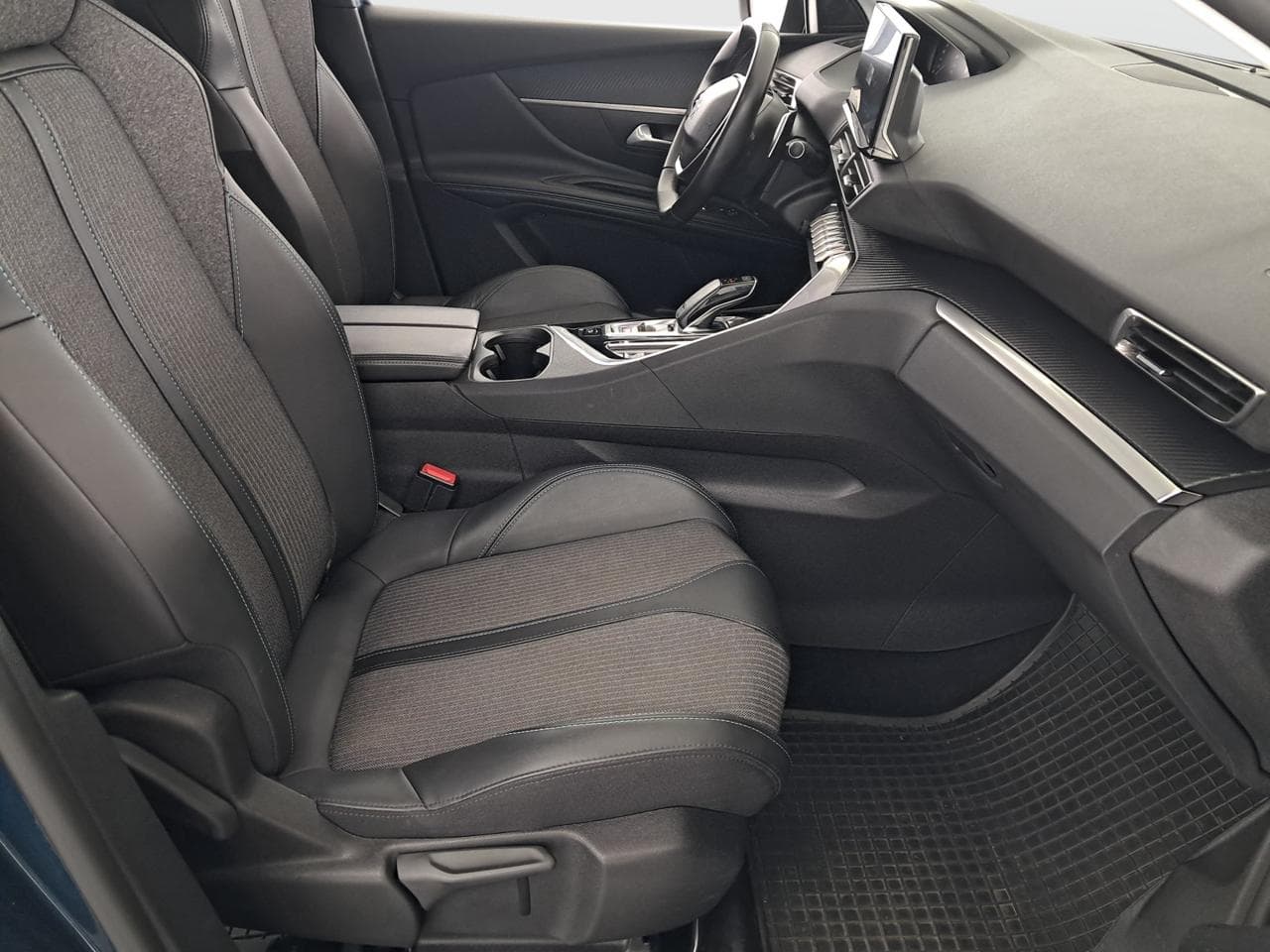 2022 Peugeot 3008 - 12