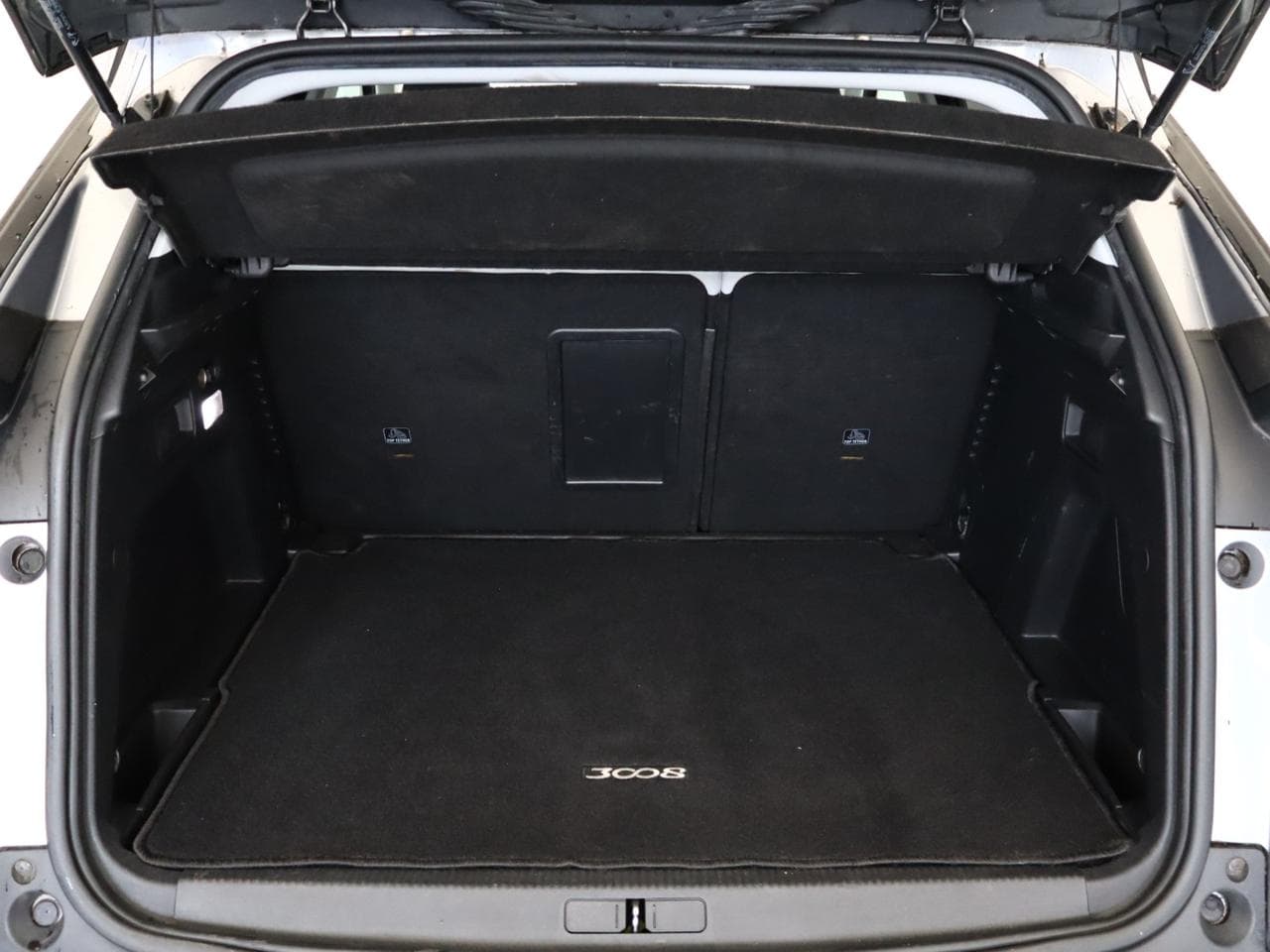 2017 Peugeot 3008 - 18