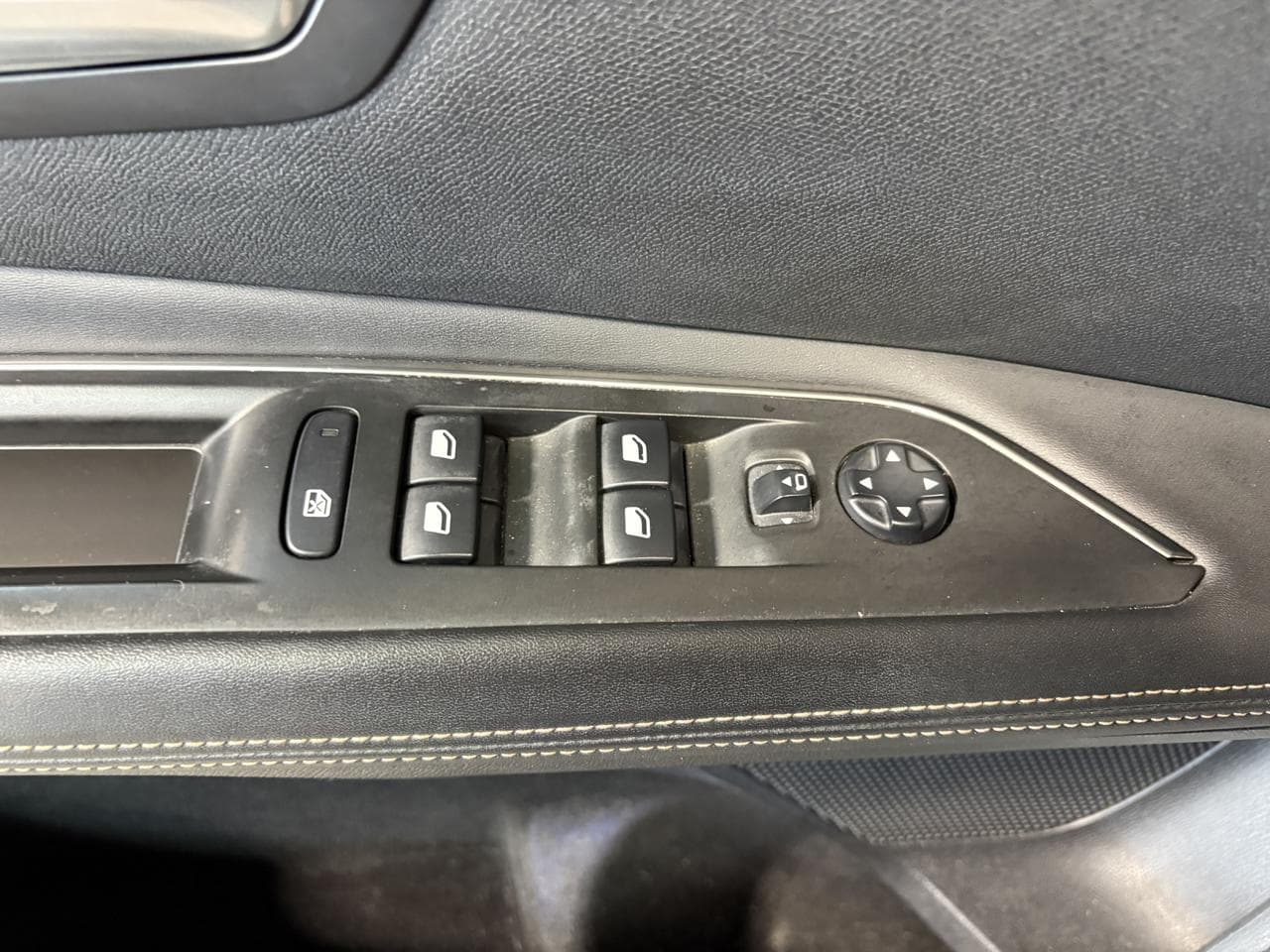 2019 Peugeot 3008 - 12