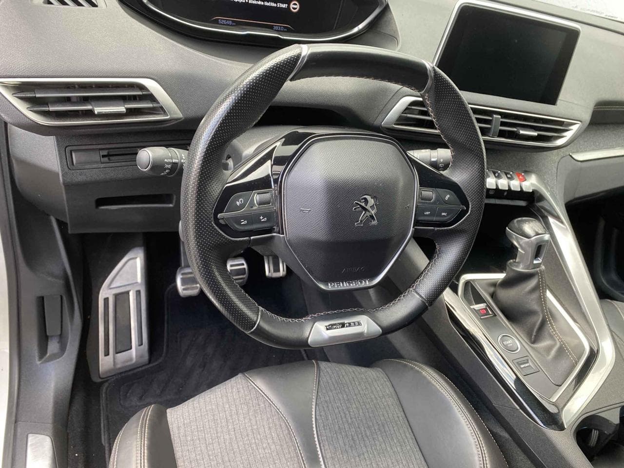 2018 Peugeot 3008 - 12