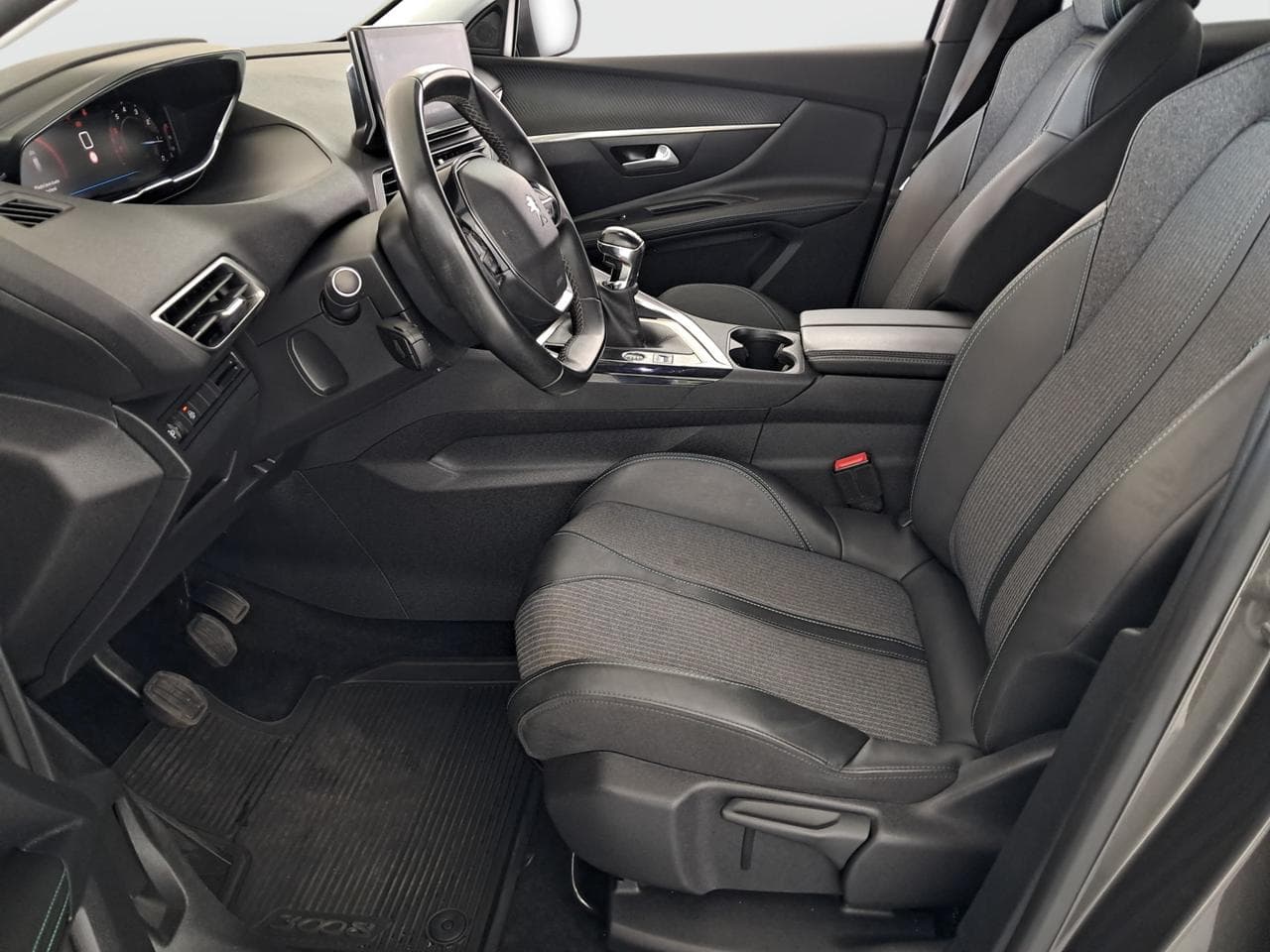 2021 Peugeot 3008 - 16