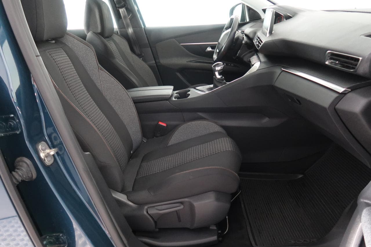2021 Peugeot 3008 - 12