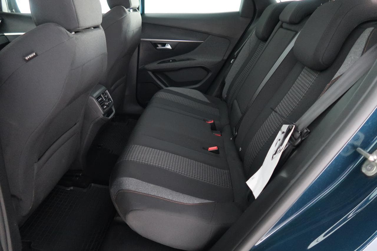 2021 Peugeot 3008 - 15