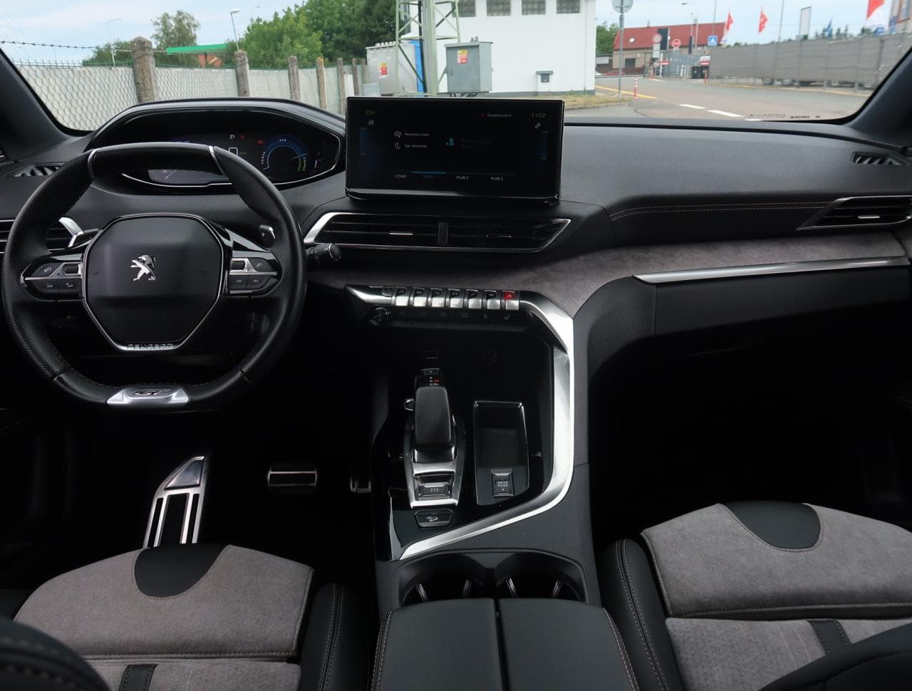 2021 Peugeot 3008 - 10
