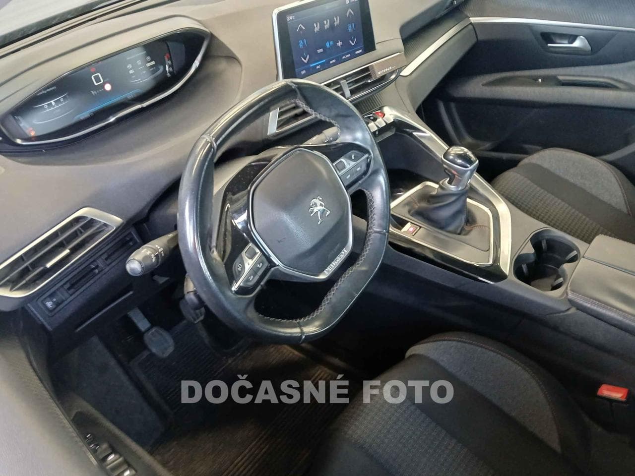 2018 Peugeot 3008 - 3