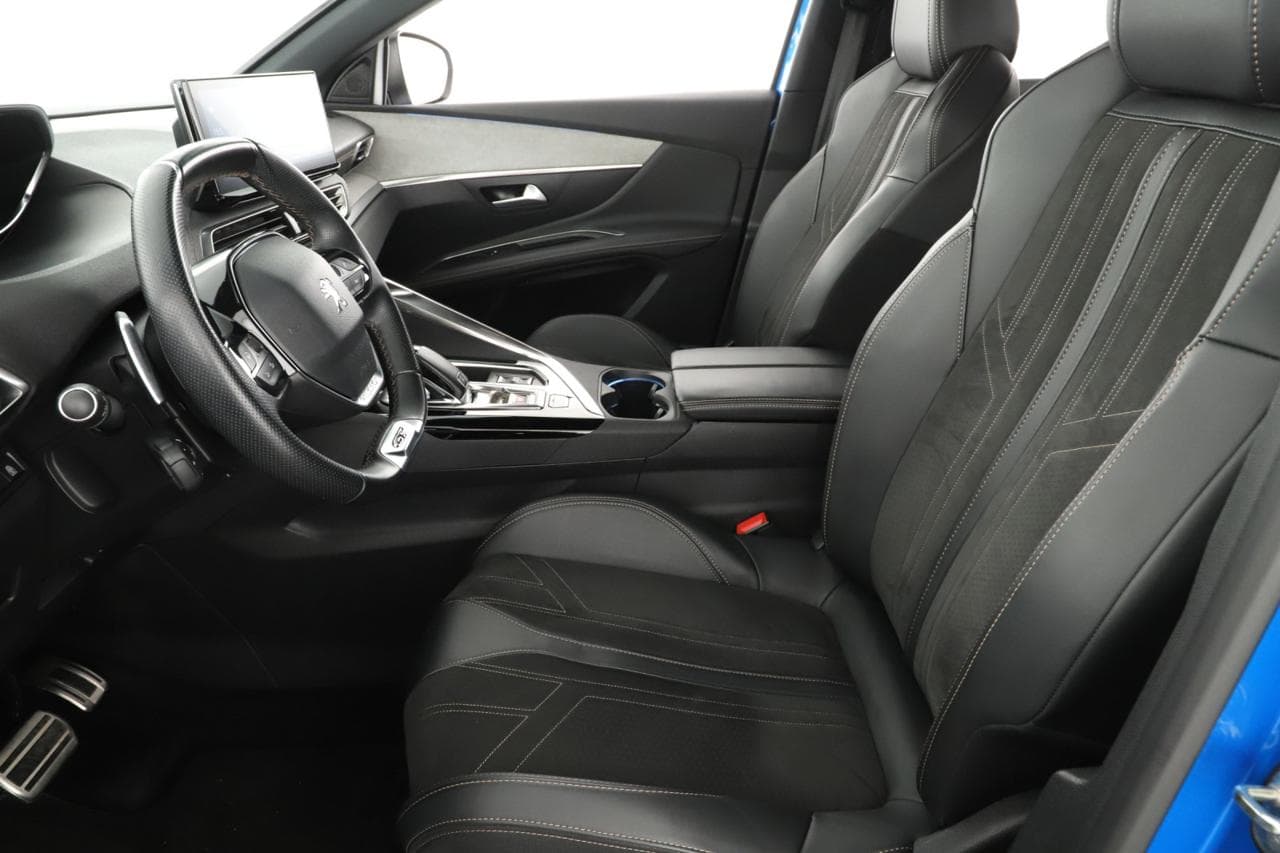 2021 Peugeot 3008 - 13