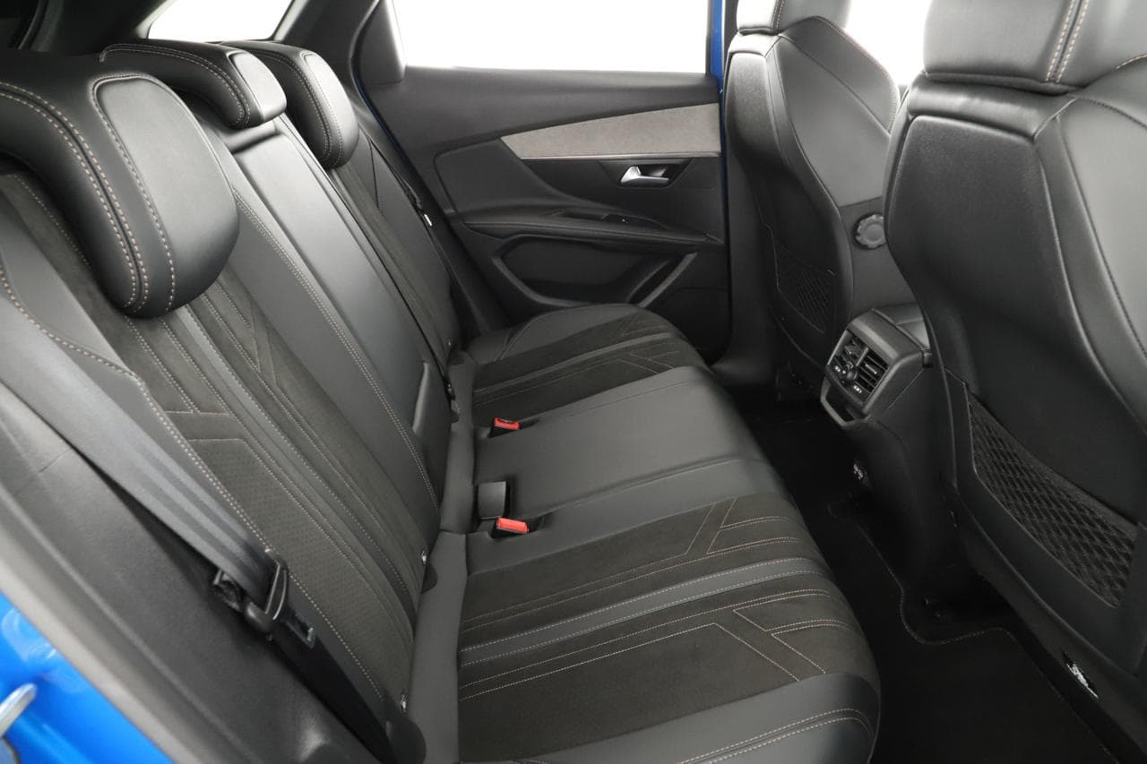 2021 Peugeot 3008 - 11