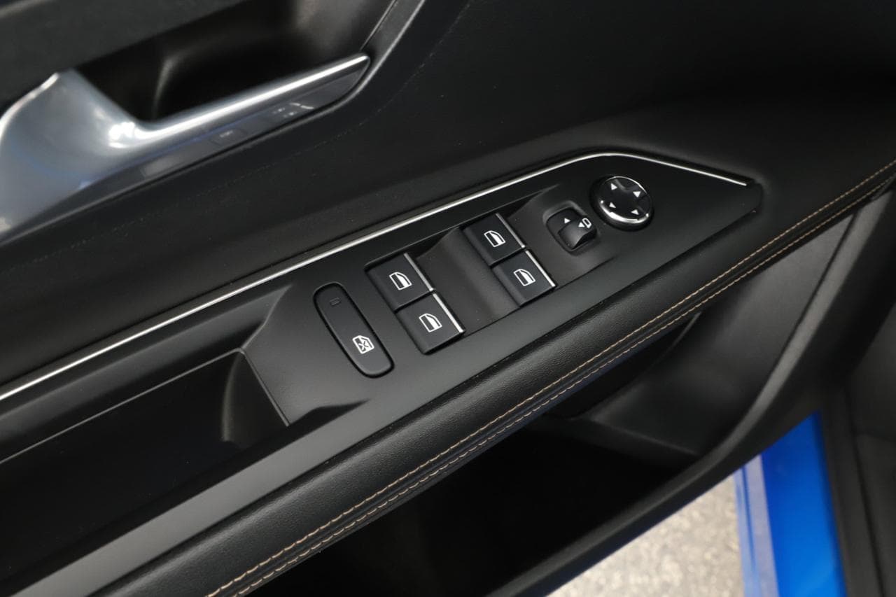 2021 Peugeot 3008 - 15