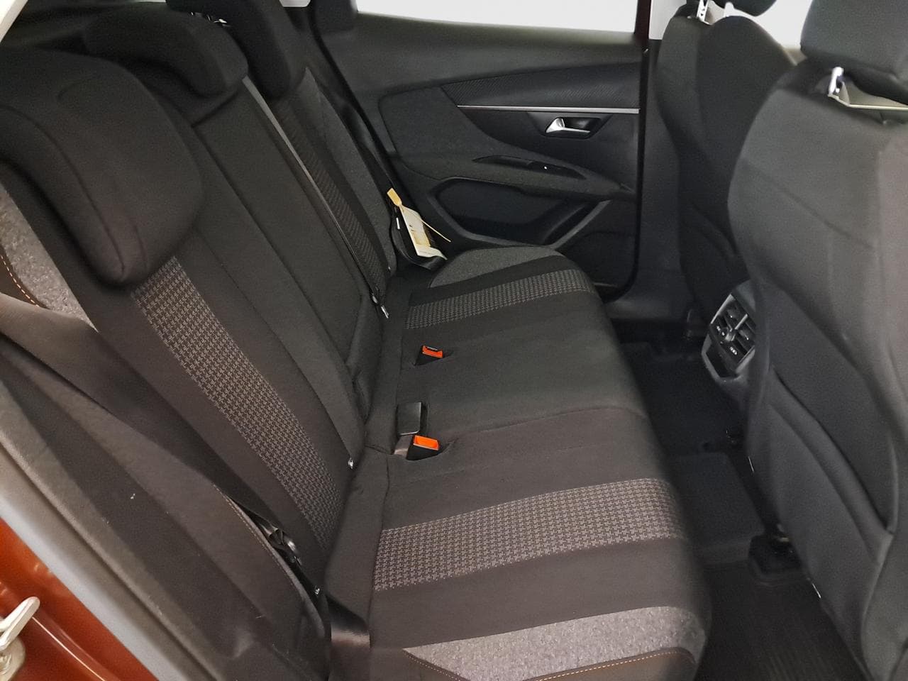 2016 Peugeot 3008 - 13