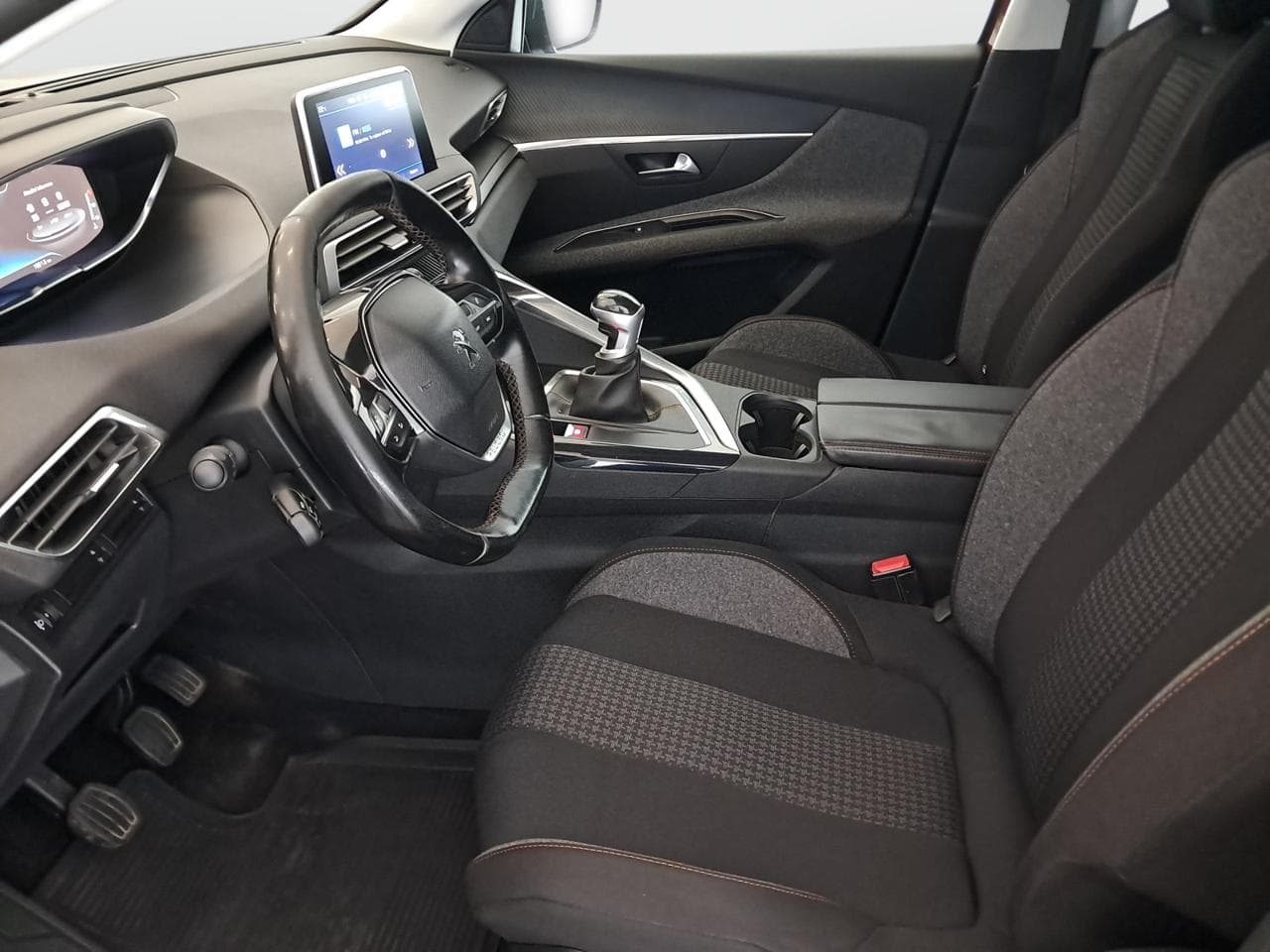 2016 Peugeot 3008 - 16