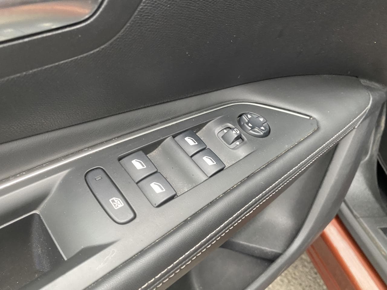 2019 Peugeot 3008 - 13