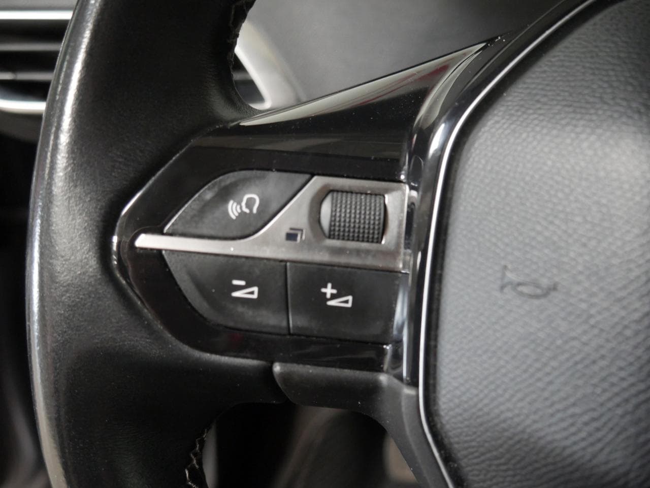 2018 Peugeot 3008 - 20