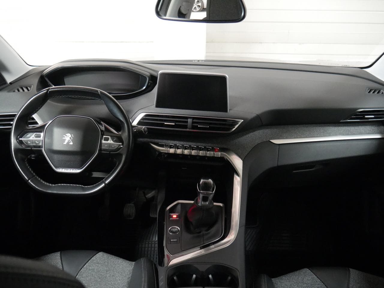 2018 Peugeot 3008 - 8
