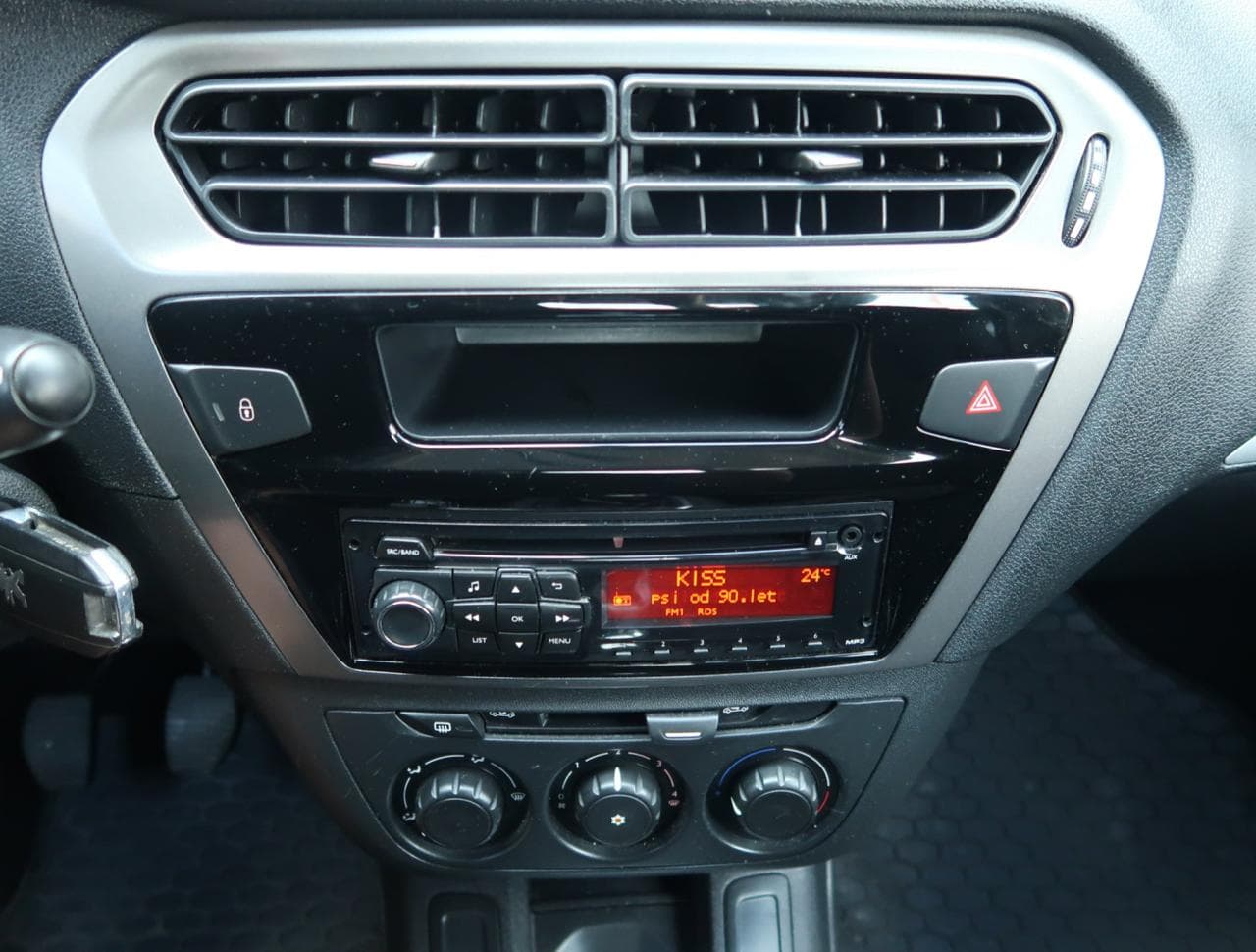 2015 Peugeot 301 - 18