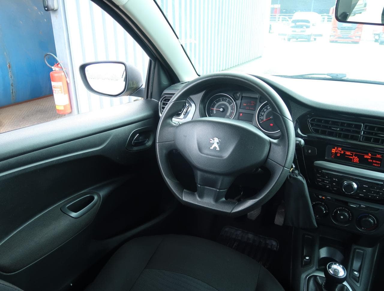 2014 Peugeot 301 - 17