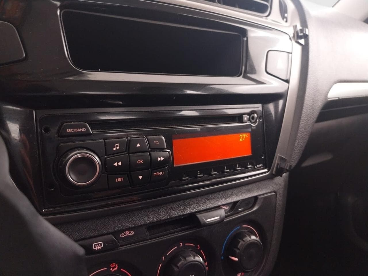 2014 Peugeot 301 - 19