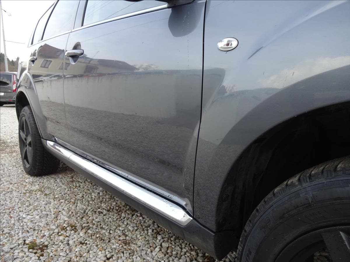 2008 Peugeot 4007 - 10
