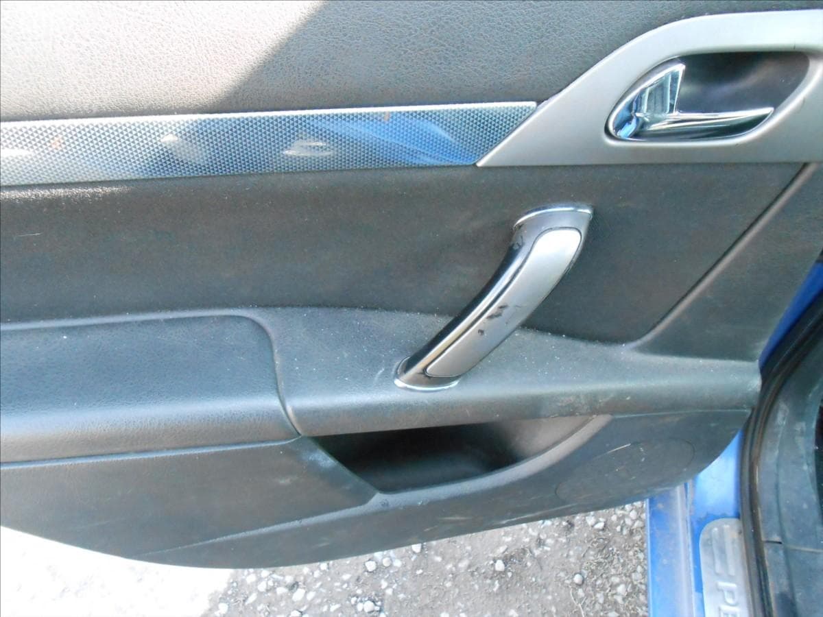 2005 Peugeot 407 - 18