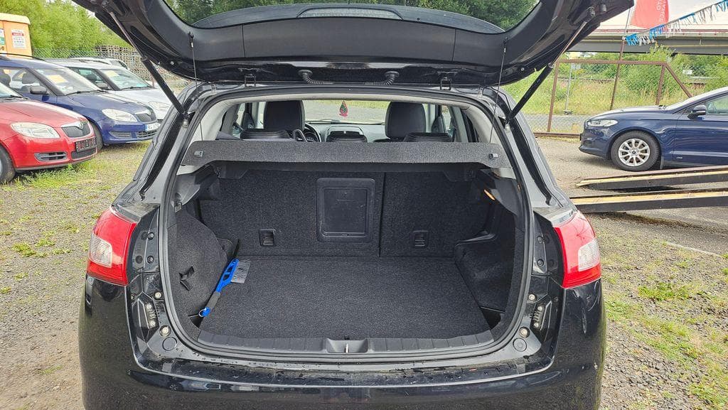 2012 Peugeot 4008 - 17