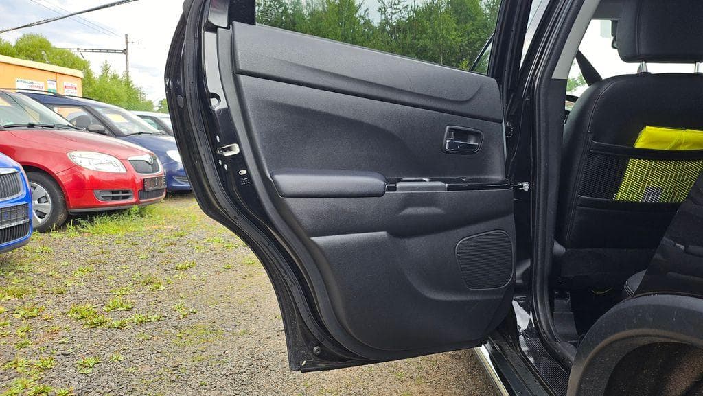 2012 Peugeot 4008 - 14