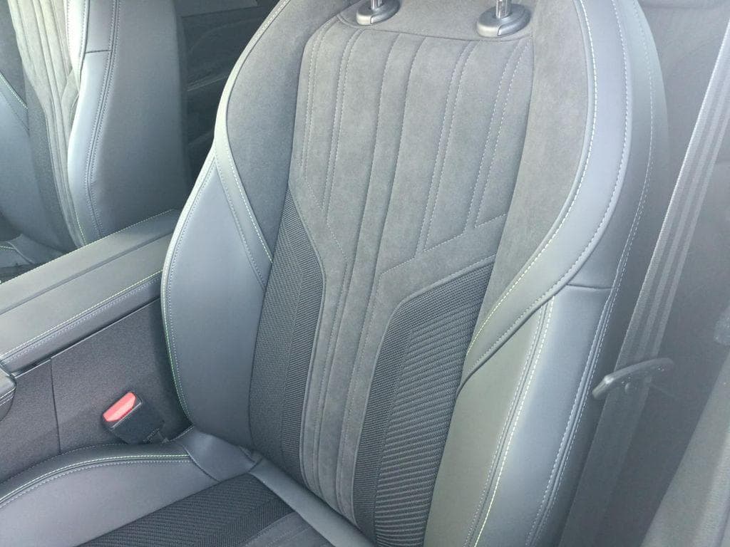 2023 Peugeot 408 - 17