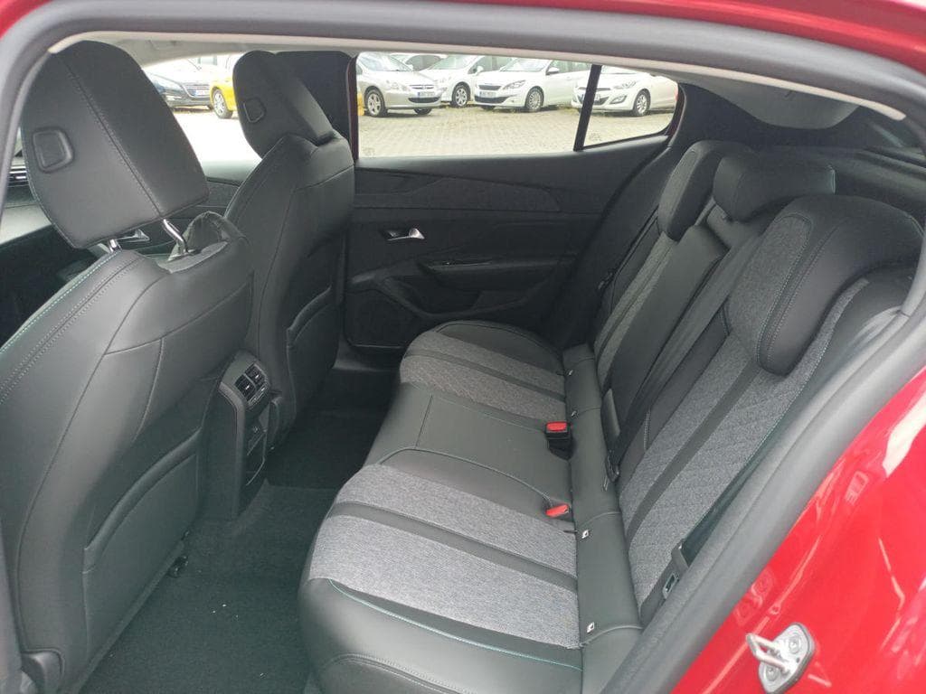 2023 Peugeot 408 - 11