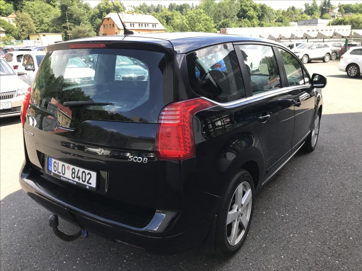 2010 Peugeot 5008 - 6