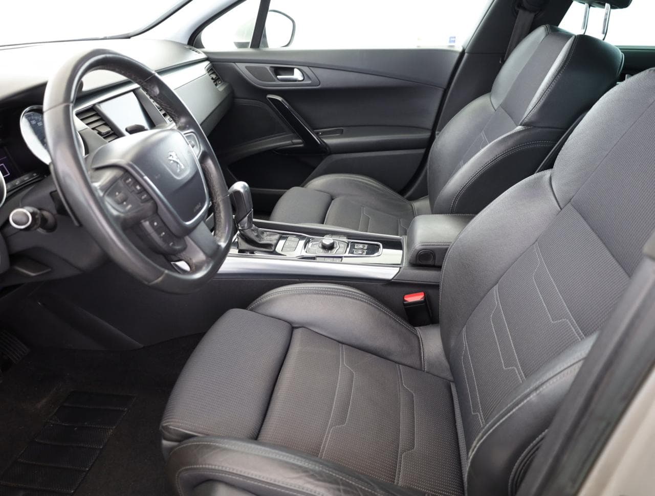 2012 Peugeot 508 - 13