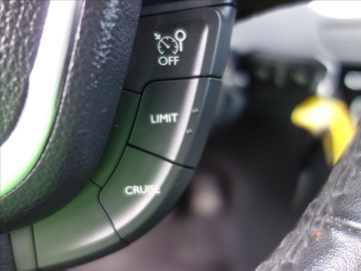 2012 Peugeot 508 - 17