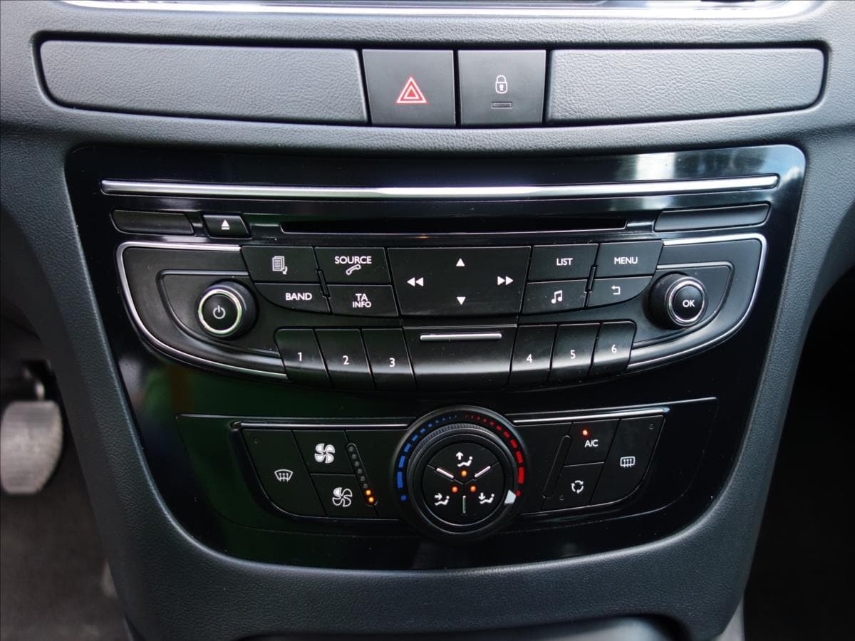 2012 Peugeot 508 - 16