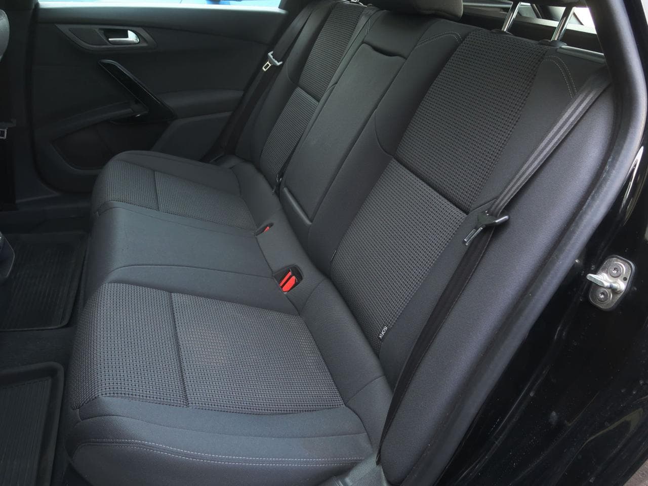 2015 Peugeot 508 - 29