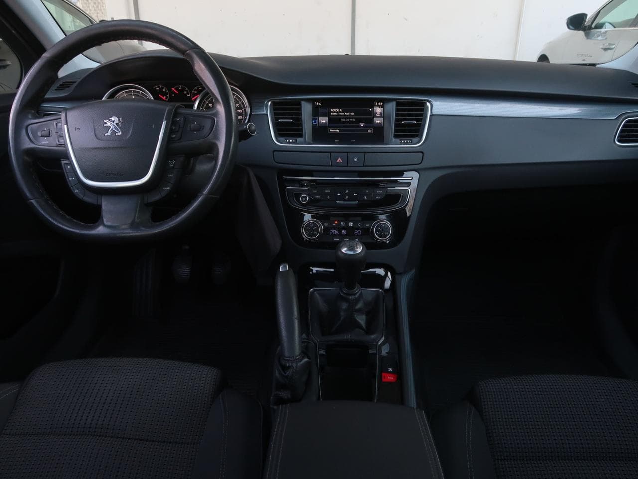 2015 Peugeot 508 - 19