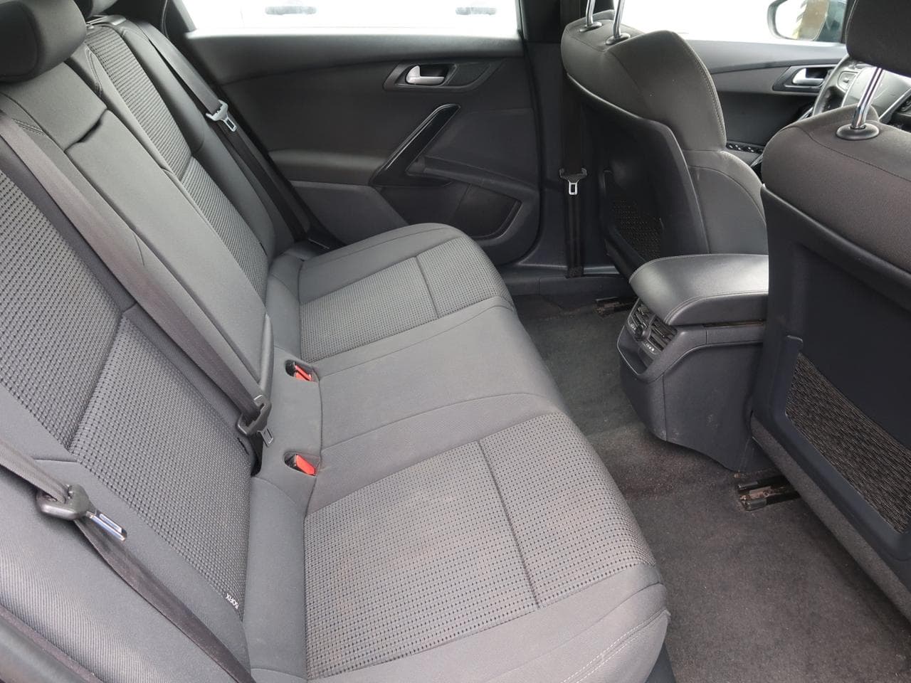 2016 Peugeot 508 - 13