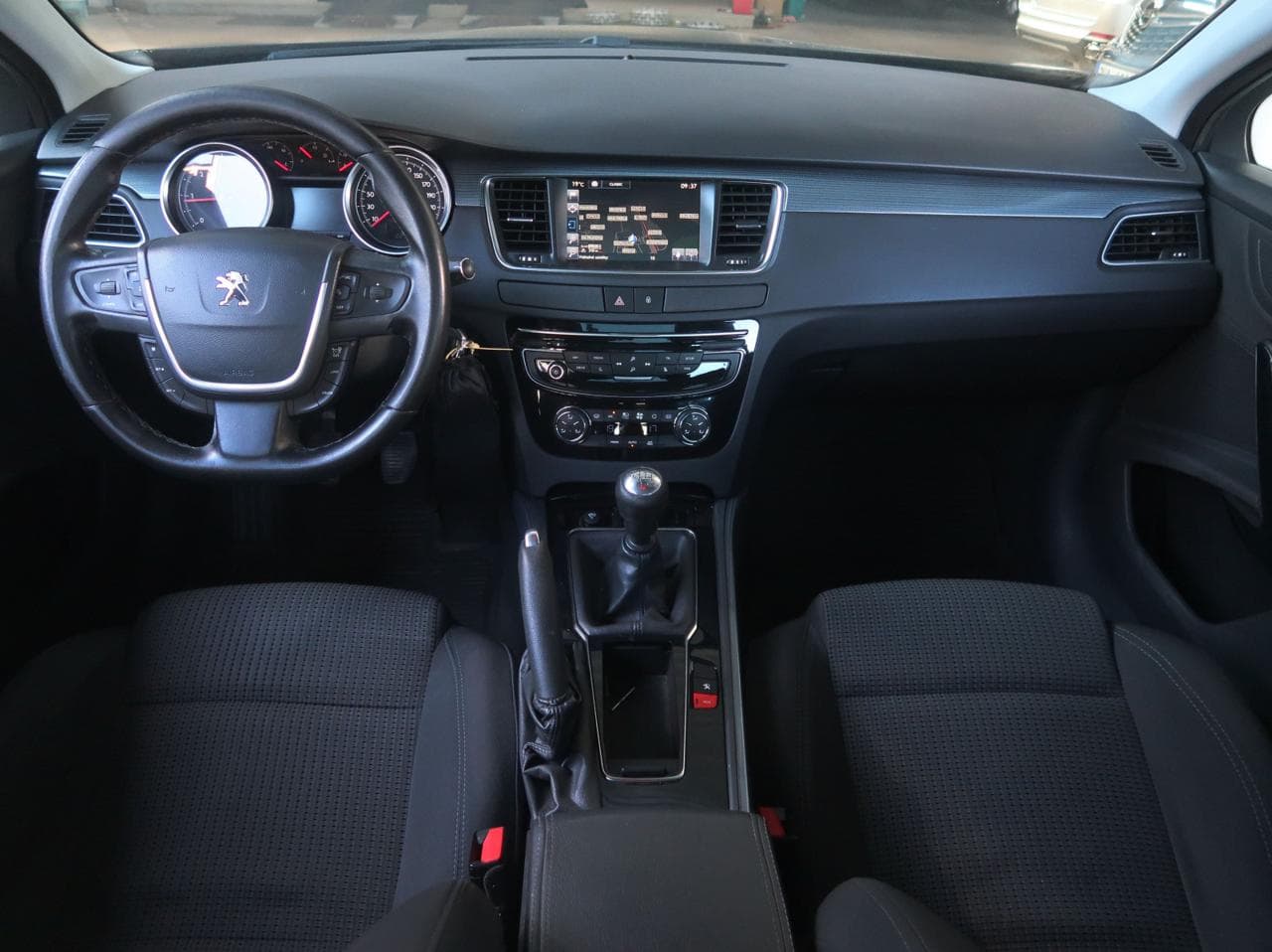 2015 Peugeot 508 - 19