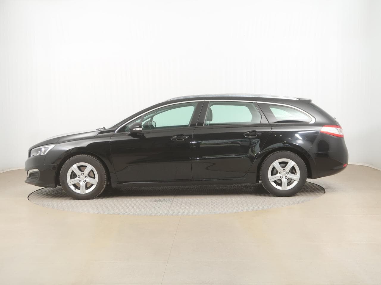 2015 Peugeot 508 - 7