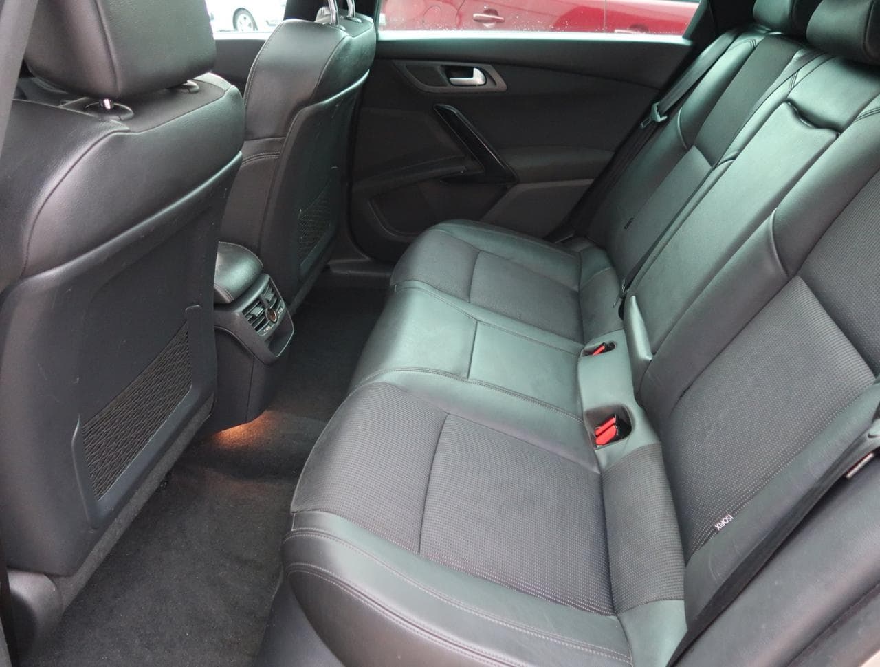 2011 Peugeot 508 - 25
