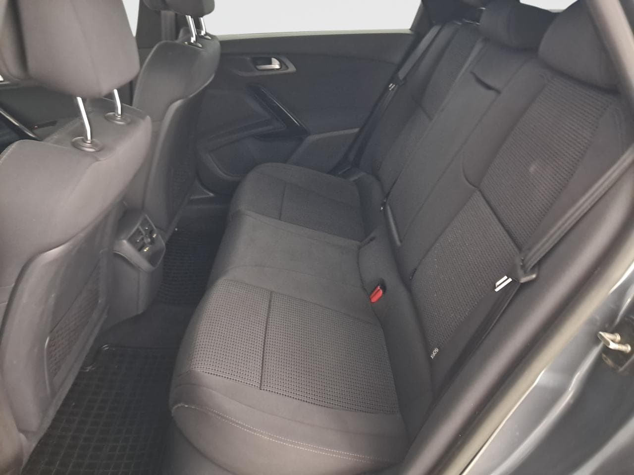 2012 Peugeot 508 - 15