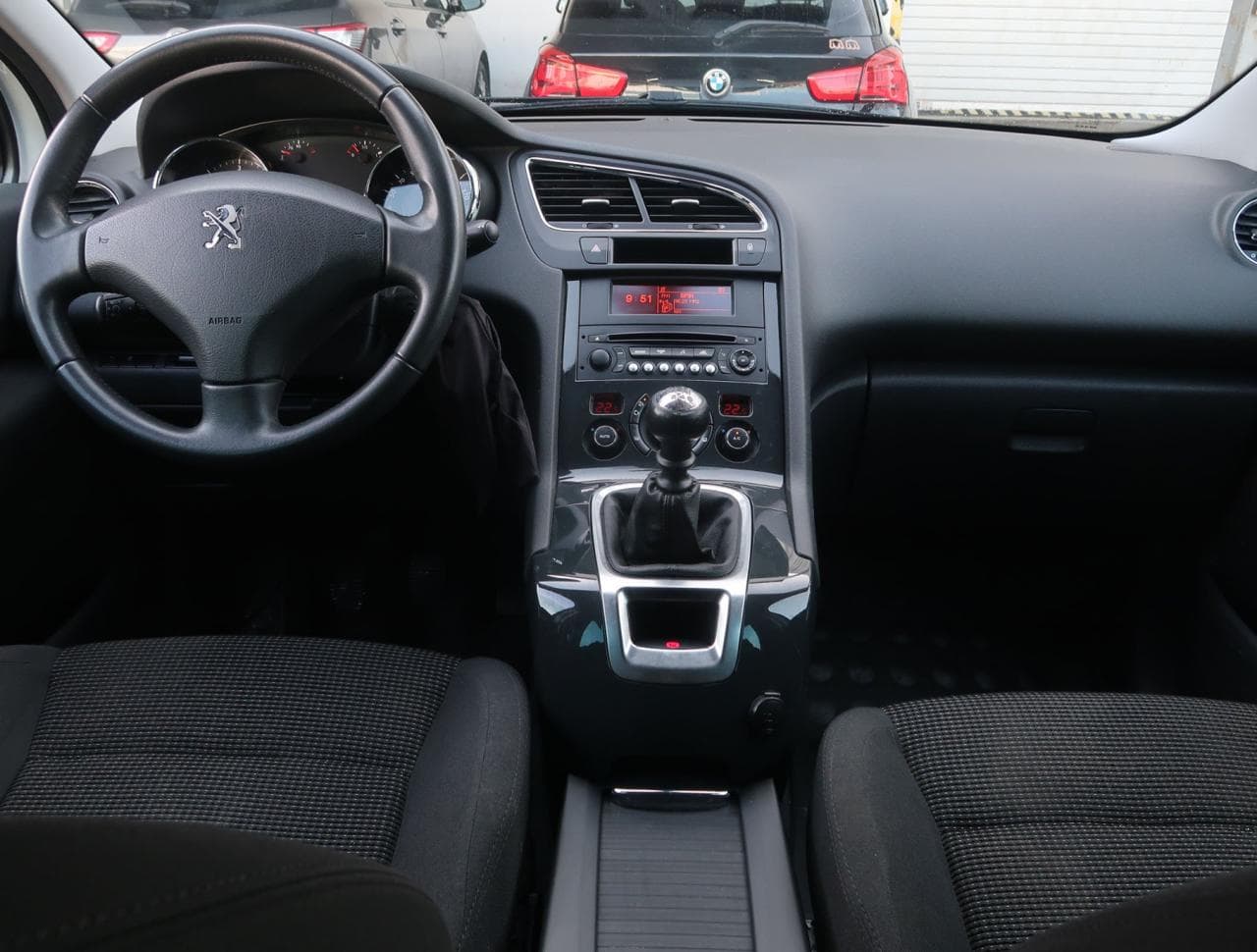 2014 Peugeot 5008 - 10